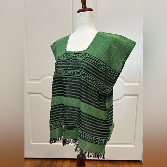 Treadle Loom blouse Made in Oaxaca Mexico. handmade top, Artisanal made. - Picture 5 of 7